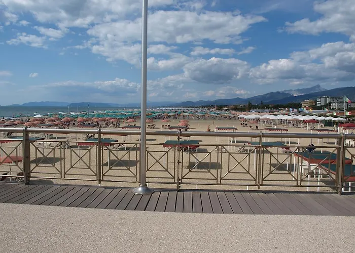 Il Pontile Holidays Apartment